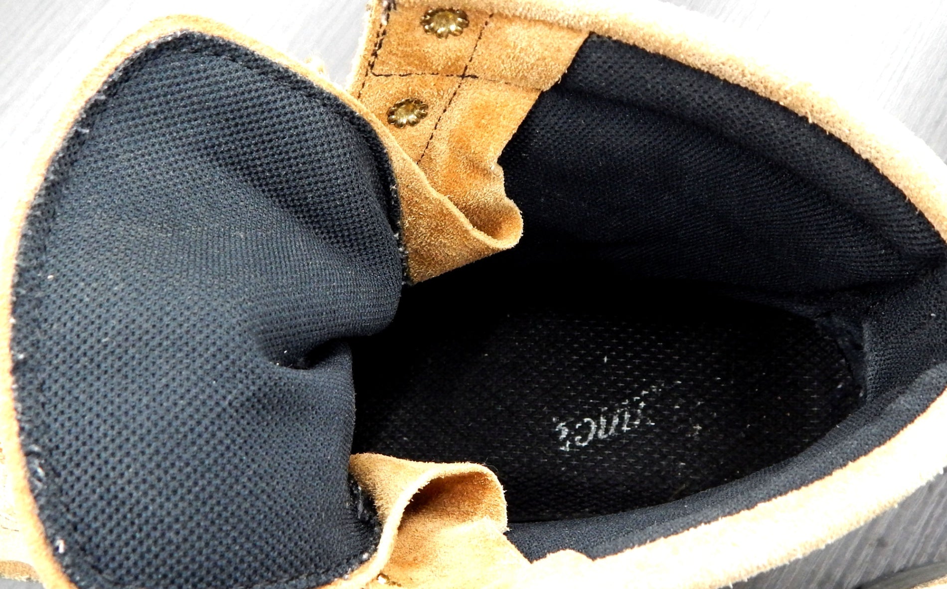 DANNER/ダナー ライトタイプ MUGHO D - 7009 ベージュスエード 28 - 安心保証・業界最安値の販売 福助